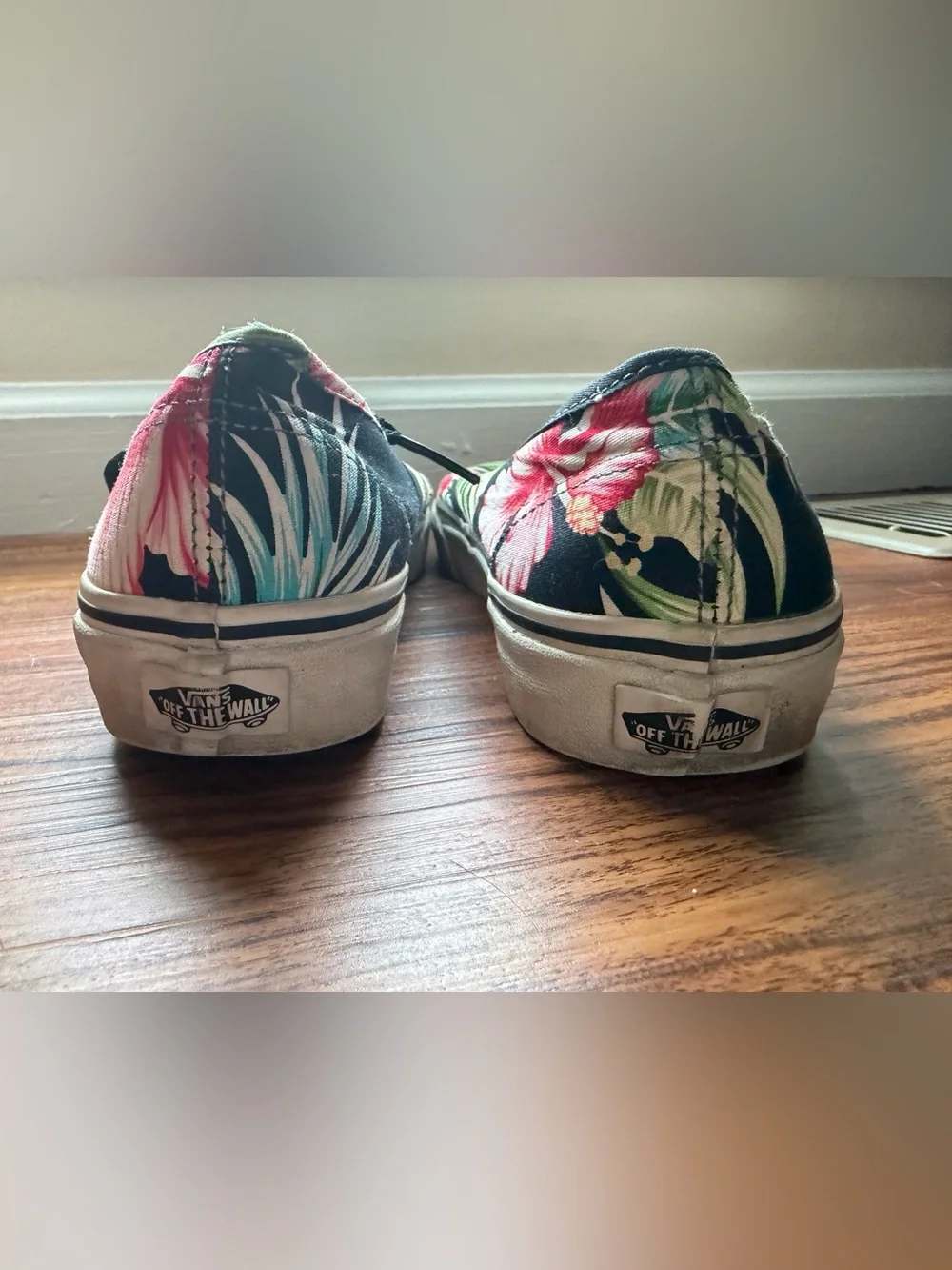 Vans Authentic Tropical Floral Hawaiian